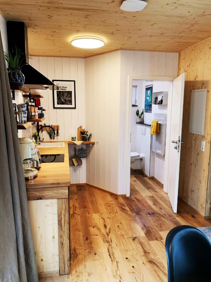 Hjem - Tiny Homes Direkt Am Wald Zwischen Allgaeu & Bodensee Bergatreute ภายนอก รูปภาพ