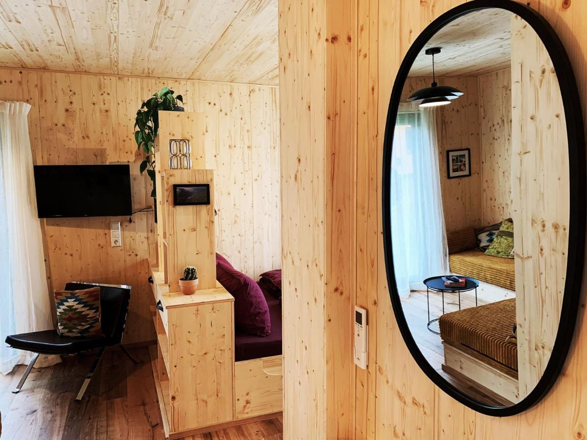 Hjem - Tiny Homes Direkt Am Wald Zwischen Allgaeu & Bodensee Bergatreute ภายนอก รูปภาพ