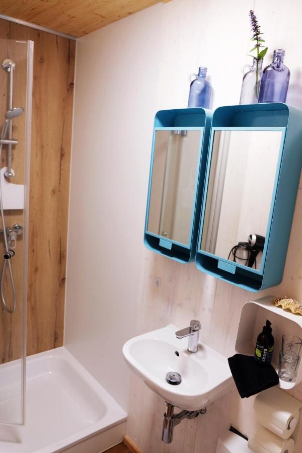Hjem - Tiny Homes Direkt Am Wald Zwischen Allgaeu & Bodensee Bergatreute ภายนอก รูปภาพ