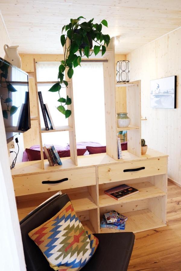 Hjem - Tiny Homes Direkt Am Wald Zwischen Allgaeu & Bodensee Bergatreute ภายนอก รูปภาพ