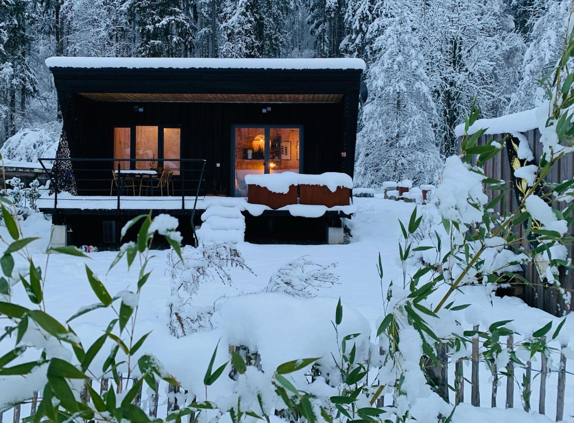 Hjem - Tiny Homes Direkt Am Wald Zwischen Allgaeu & Bodensee Bergatreute ภายนอก รูปภาพ